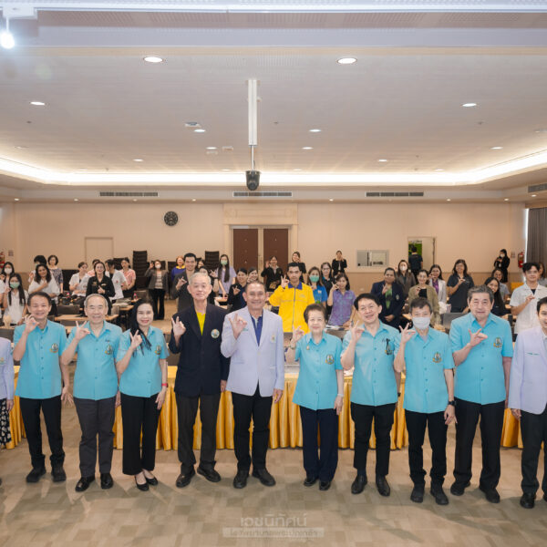 การนิเทศให้กำลังใจและเยี่ยมชมงานการศึกษาต่อเนื่องของแพทย์ในโรงพยาบาลและการประชุมอมรมเชิงปฏิบัติการการใช้งานระบบบริหารงานแพทย์เพิ่มพูนทักษะ ปี พ.ศ. 2568วันที่ 25 กรกฎาคม 2568 ณ โรงพยาบาลพระปกเกล้า จังหวัดจันทบุรี